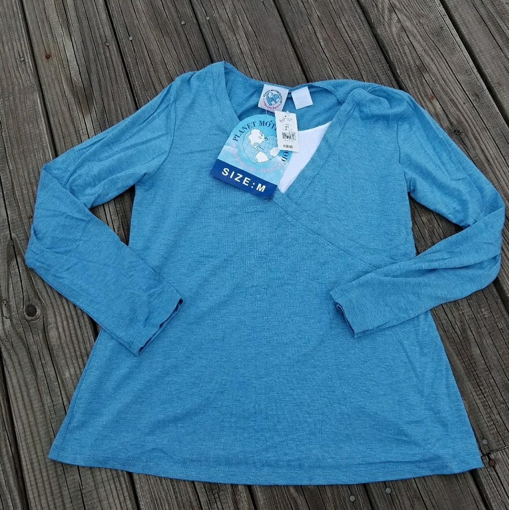 Planet Motherhood medium  NWT longsleeve blue top